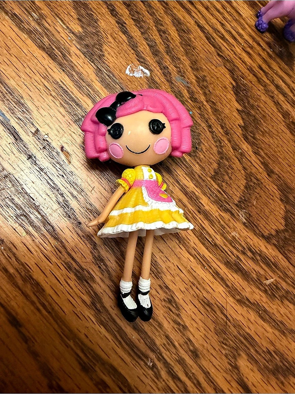 Lalaloopsy Crumbs Sugar Cookie Pink & Yellow Doll mini